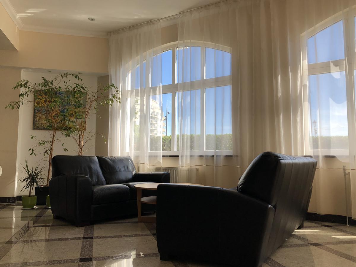 Eastbourne Riviera Hotel Esterno foto