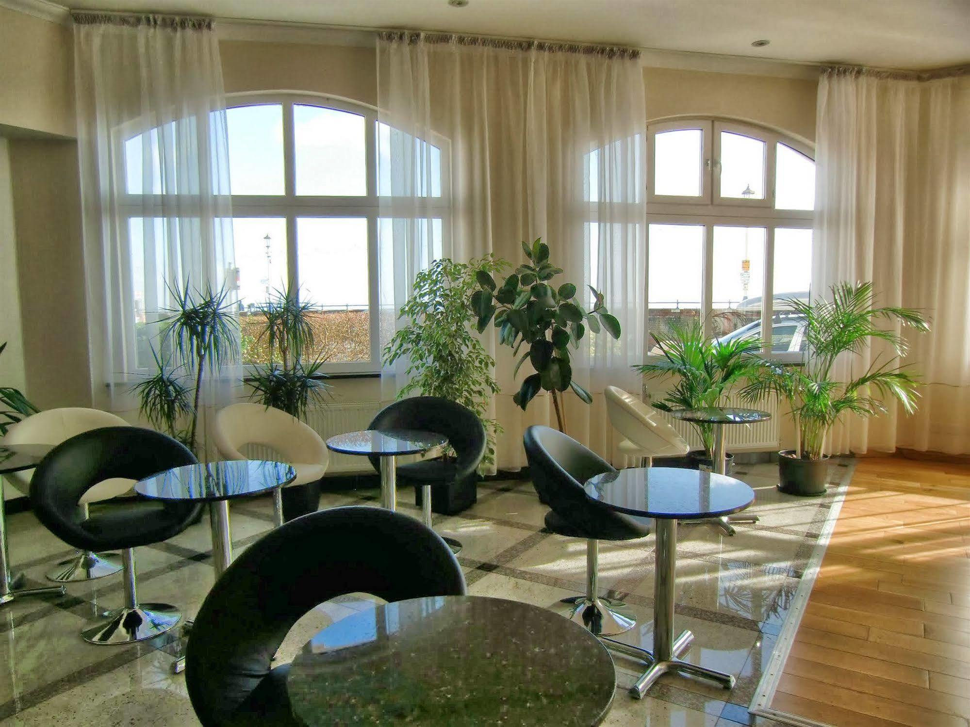 Eastbourne Riviera Hotel Esterno foto